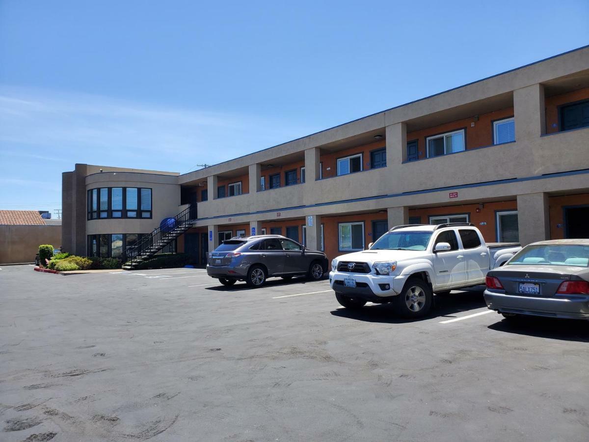 Good Living Inn San Carlos Exterior foto